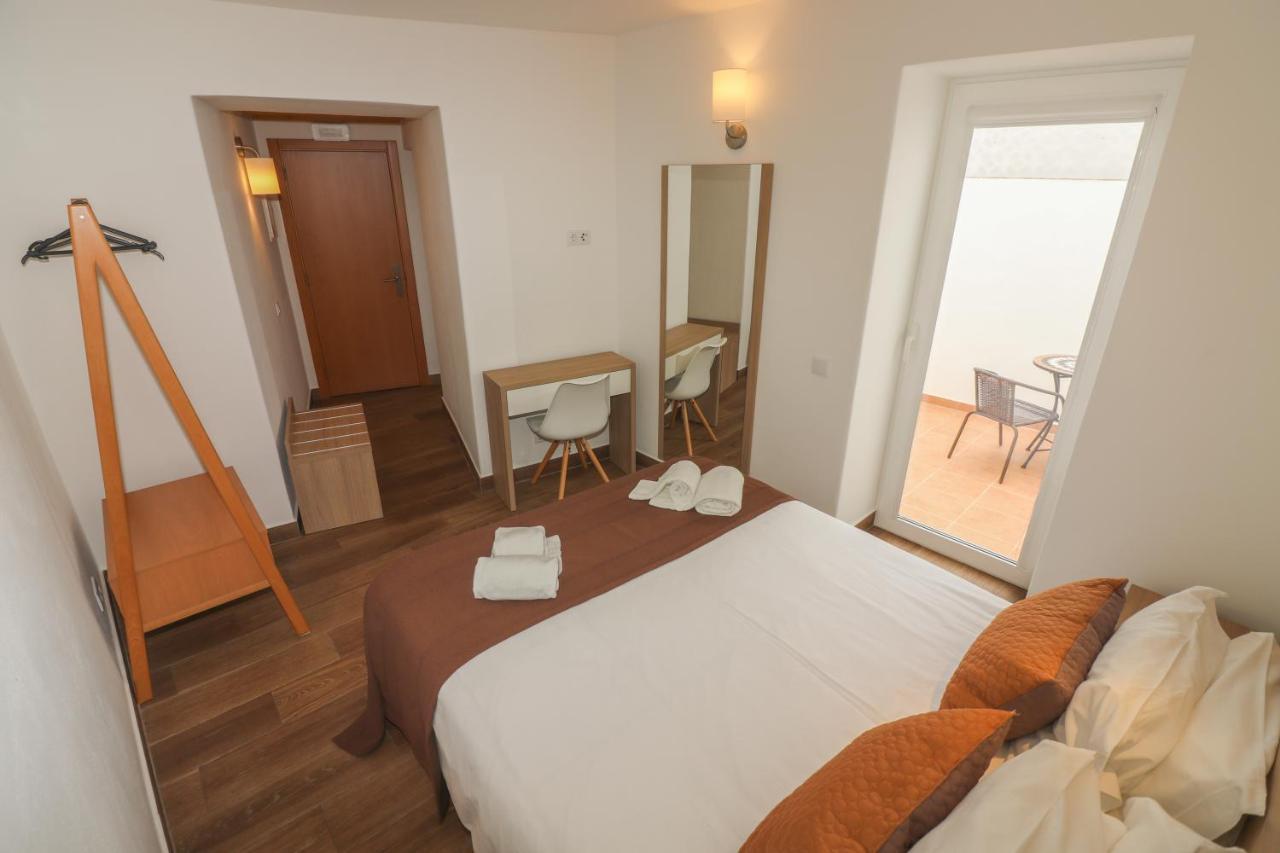 Little Break Guest House Lagos Exterior photo
